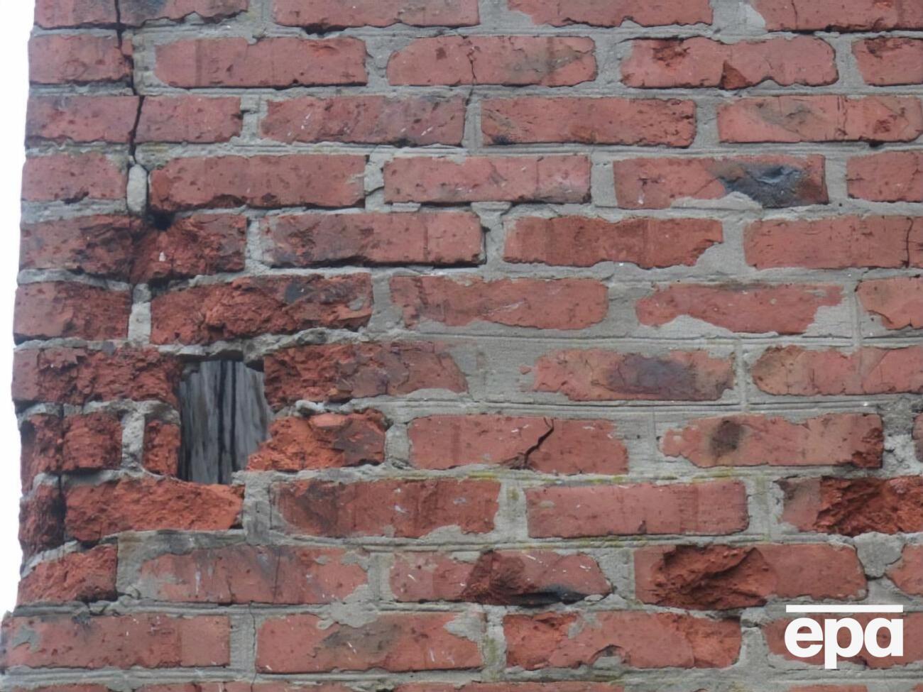 В результате обстрелов боевиками повреждены несколько домов