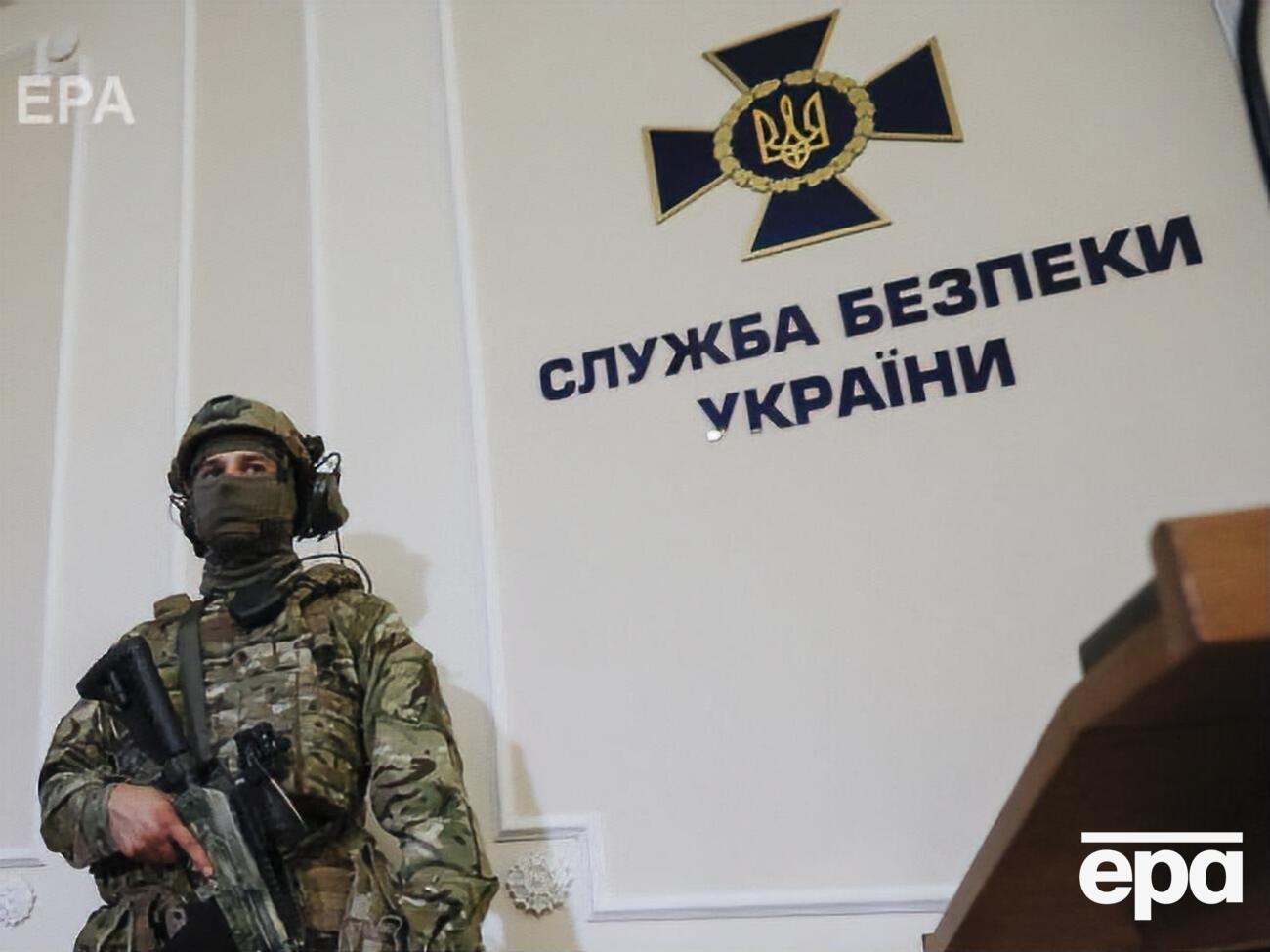 Обшук СБУ проводить на вулиці Куренівській у Києві