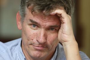 Трамп – один із найбільш непопулярних президентів за всю історію США. Але в демократів відсутня фігура, яка б переконливо його "зробила"