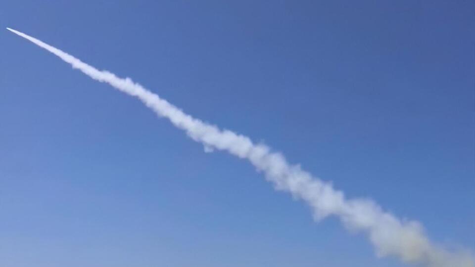 Під час випробувань було випущено чотири ракети в бойовому спорядженні