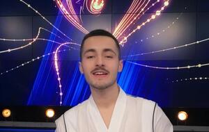 Khayat: Иногда человеку нужен определенный толчок, чтобы увидеть, что жизнь состоит не только из рутинного бытия, стресса и навязанных стандартов социума. Call For Love и является тем самым толчком!