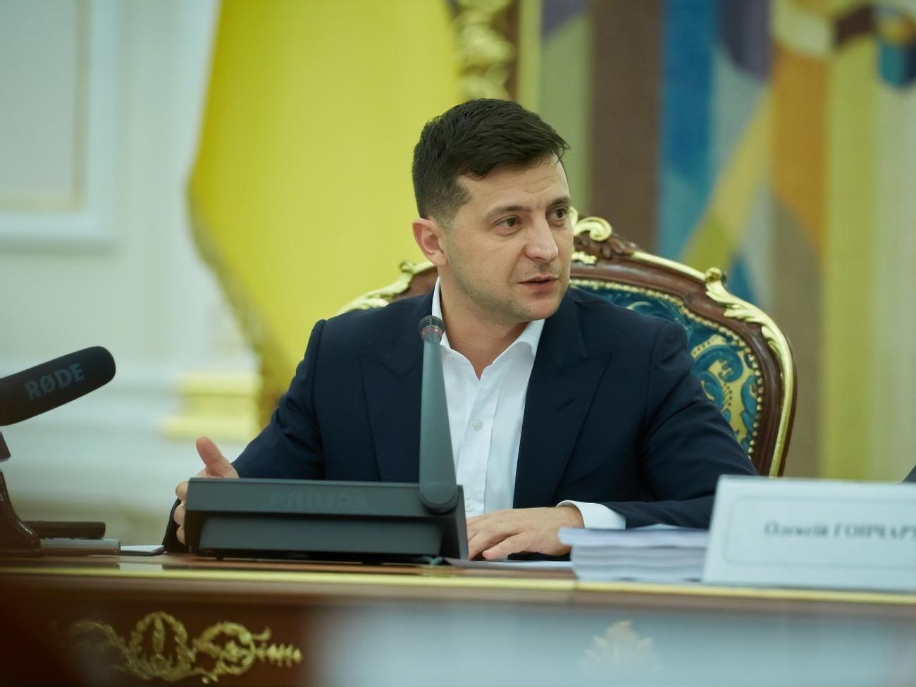 Зеленський узяв участь у засіданні фракції "Слуга народу"