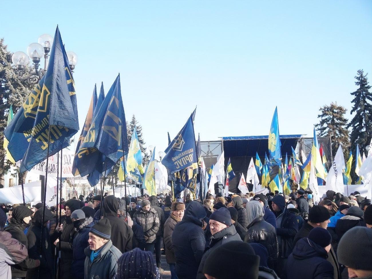 6 февраля в центре Киева проходят акции протеста