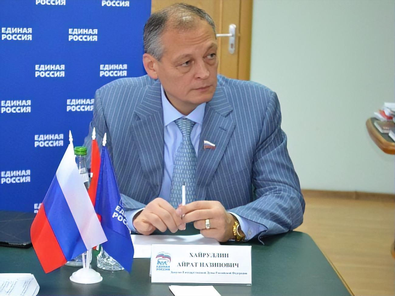Хайруллін із 2003 року був депутатом Держдуми
