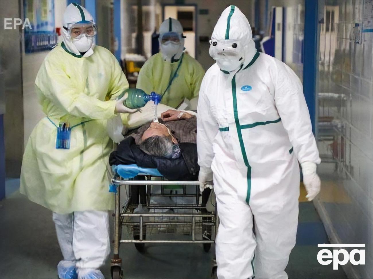 Количество заразившихся новым коронавирусом в Китае достигло&nbsp;37 198 человек