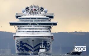 Лайнер стоит на карантине с 3 февраля