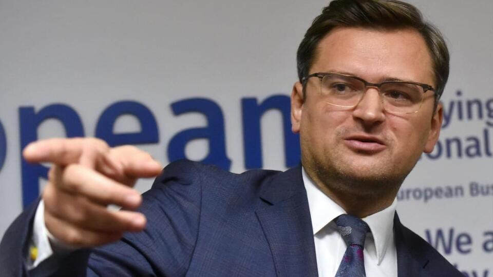 Кулеба отметил, что Украина должна защищать свои экономические интересы