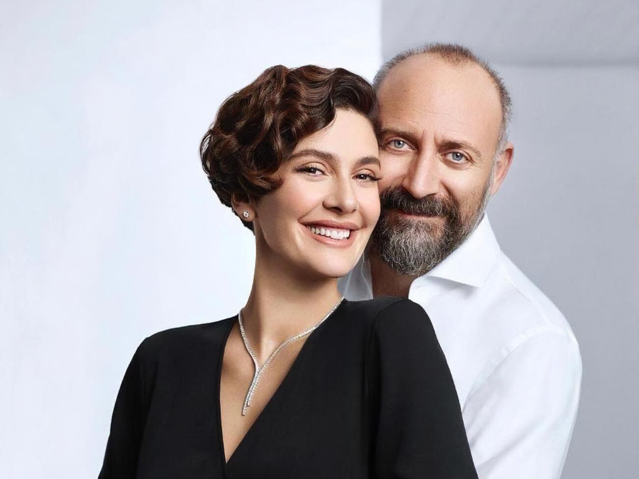 Эргенч живет с браке с женой Бергюзар Корель десять лет