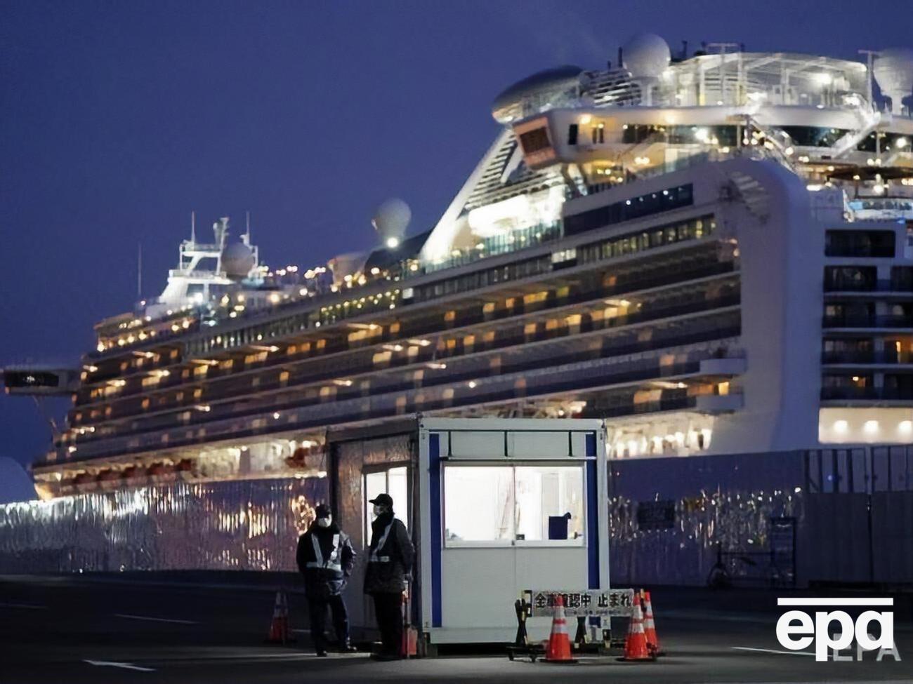 На борту лайнера было 3,7 тыс. человек из 56 стран мира, шесть из них скончались от коронавируса