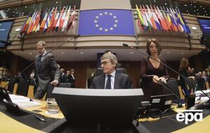 9 березня Сассолі ухвалив рішення скоротити сесію Європарламенту через поширення коронавірусної інфекції