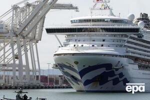 Grand Princess находится в порту Окленда