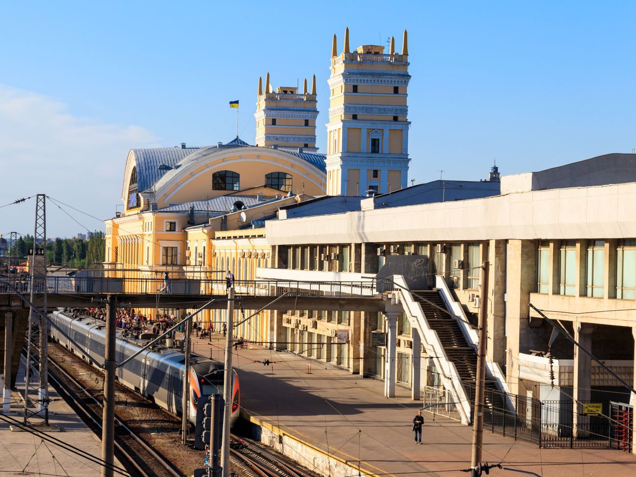 В Харькове из-за сообщения о минировании&nbsp;эвакуировали людей с железнодорожного вокзала