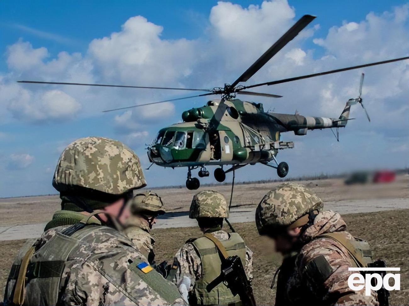Пострадавших военнослужащих эвакуировали