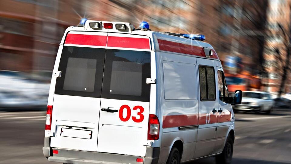 Скорая помощь приехала на вызов