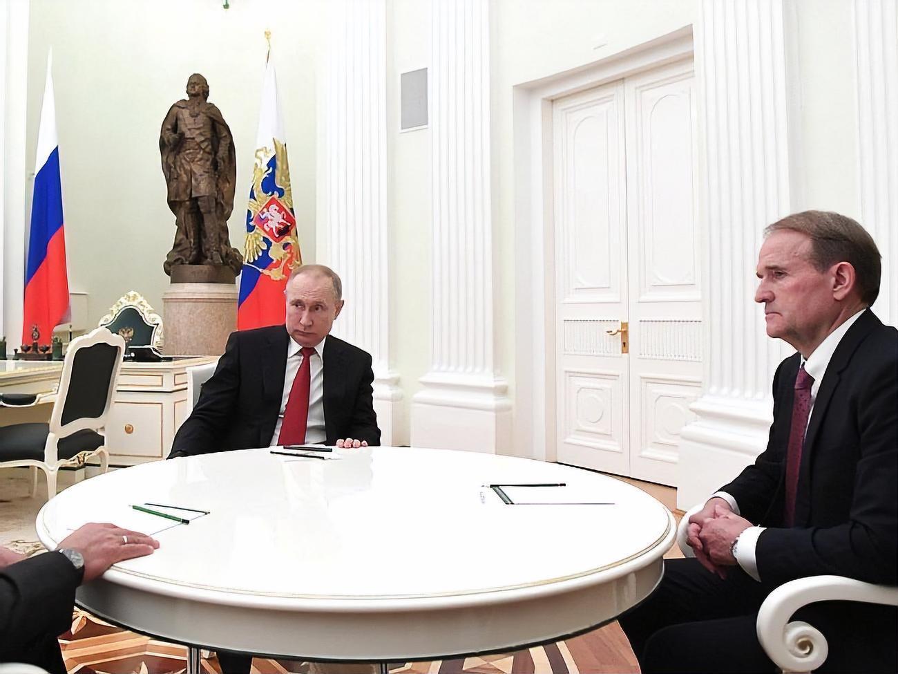 Путін &ndash; Медведчуку: Я дуже розраховую на те, що у вас це вийде за підтримки адміністрації президента України