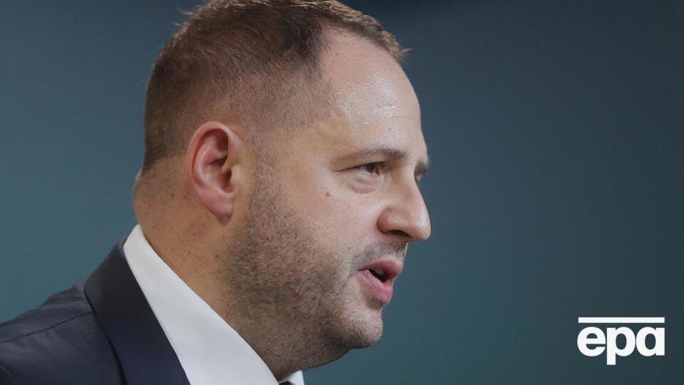 Єрмак поїхав до Мінська на засідання контактної групи