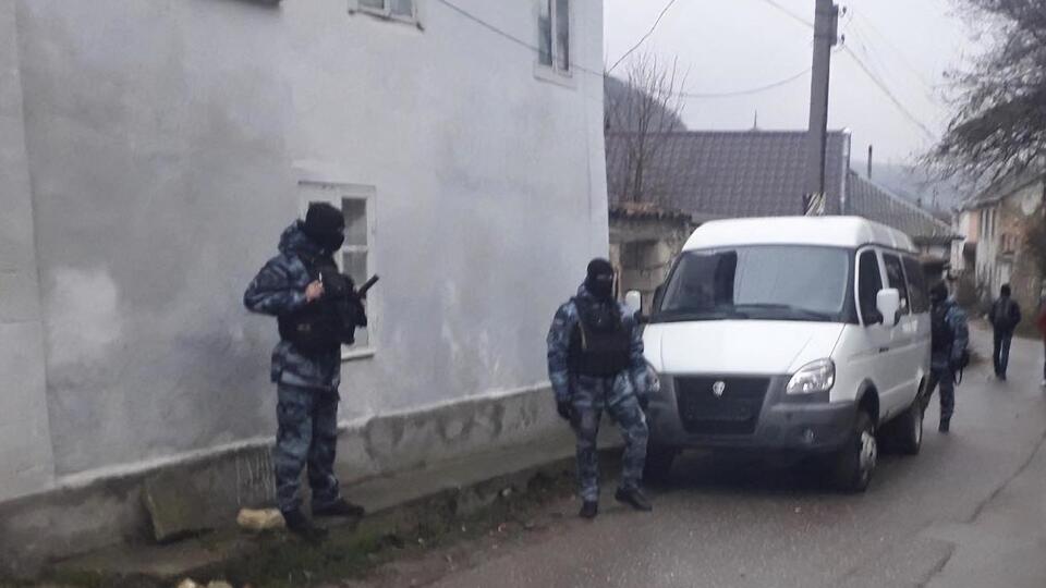 Обшуки провели в Бахчисараї