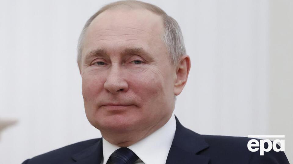 Путин (на фото) о Саакашвили: Он бегает вон по площадям-то, по крышам там, как кот мартовский