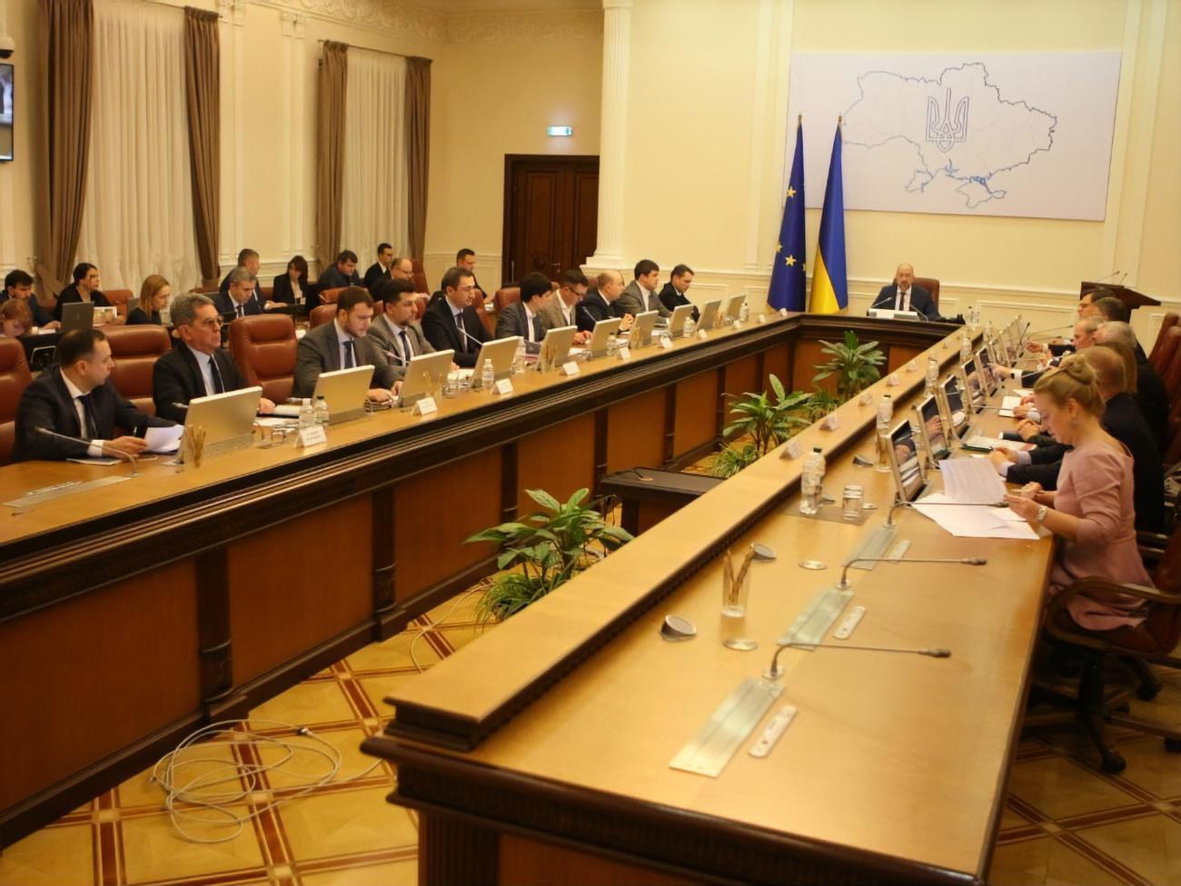 Кабмин разъединил Министерство по делам ветеранов, временно оккупированных территорий и внутренне перемещенных лиц