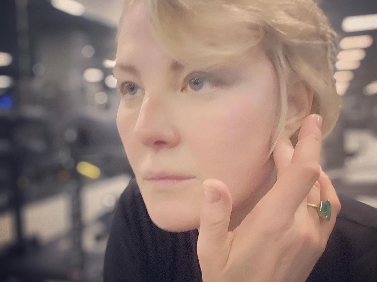 Литвинова: Придумано цю небезпеку чи це спрямоване "винищення" коронавірусом усіх ослаблених і літніх? Хто у що вірить?