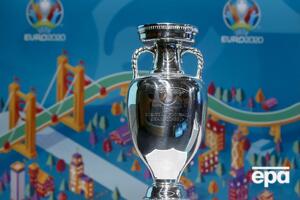 Чемпіонат Європи з футболу було заплановано на 12 червня – 12 липня