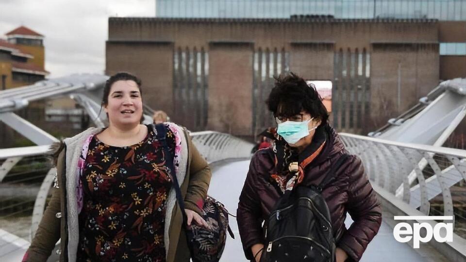 У Великобританії, за даними на 12 березня, заразилося коронавірусом 590 осіб, вісім із них померли