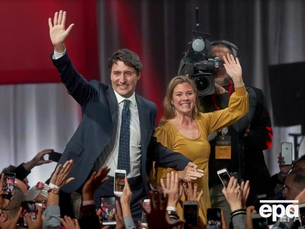 Симптомы болезни у жены Трюдо появились после возвращения из Лондона