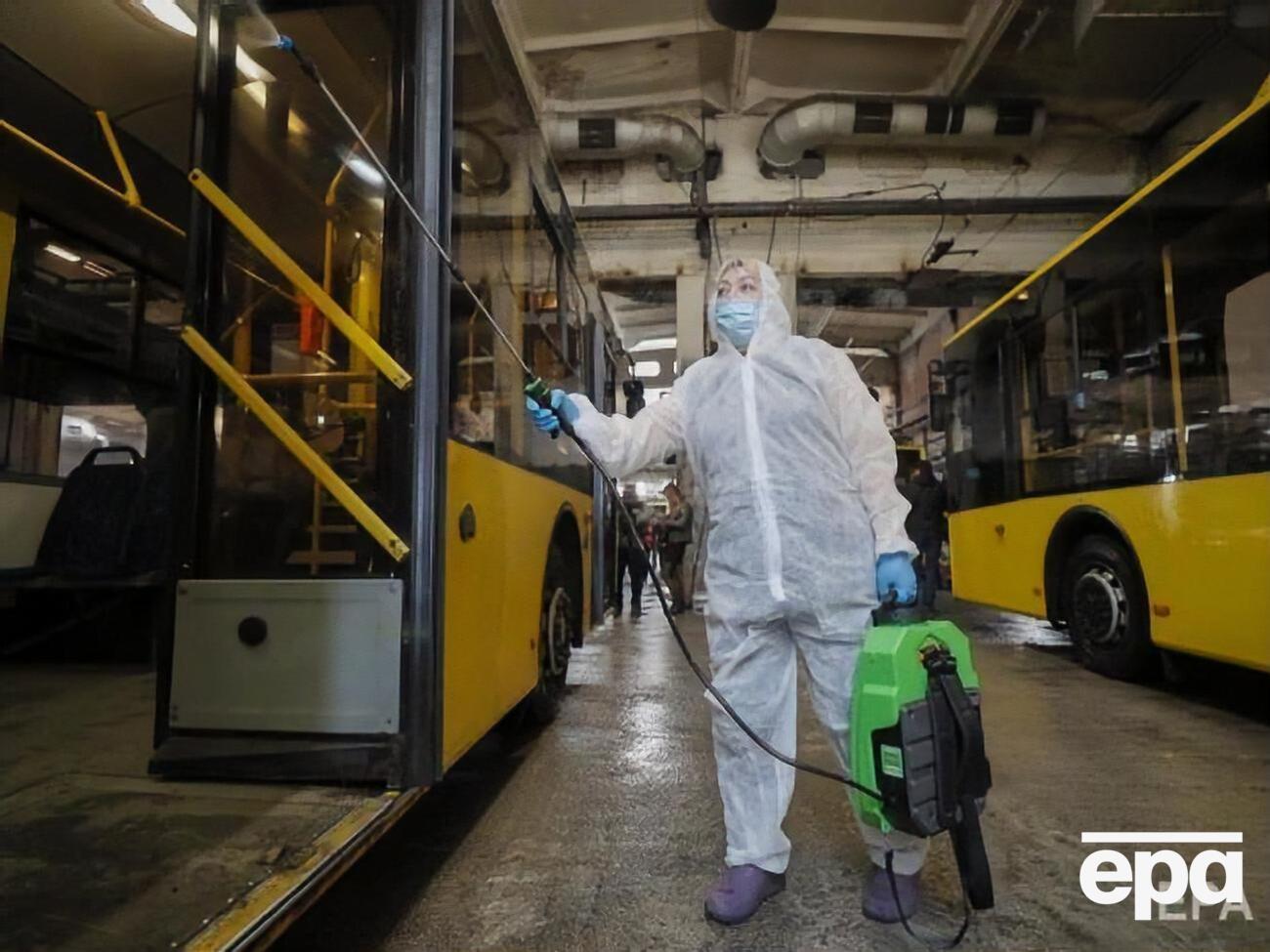 В Украине подтвердили три случая коронавируса