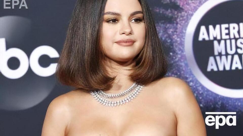 Гомес продовжує думати про Бібера