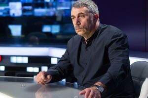 Комаровський вважає, що українців рятувати в Україні "особливо нікому"