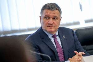 Аваков: Только 20% зараженных людей требуют госпитализации, 80% пораженных при инструкциях врача справятся с болезнью дома
