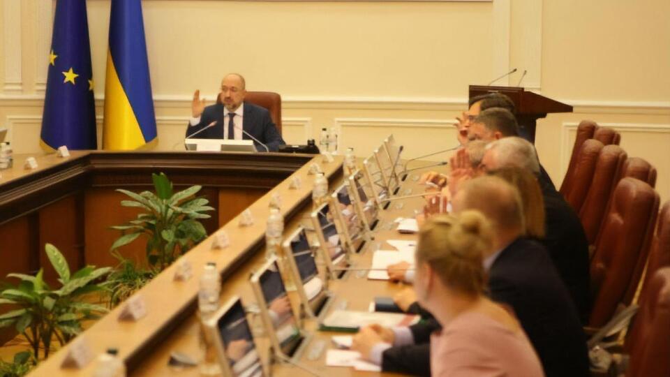 Кабмин обсудил процедуру вывоза украинских граждан