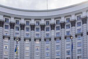 Кабмин принял распоряжение о прекращении пропуска иностранцев в Украину для борьбы с распространением коронавируса