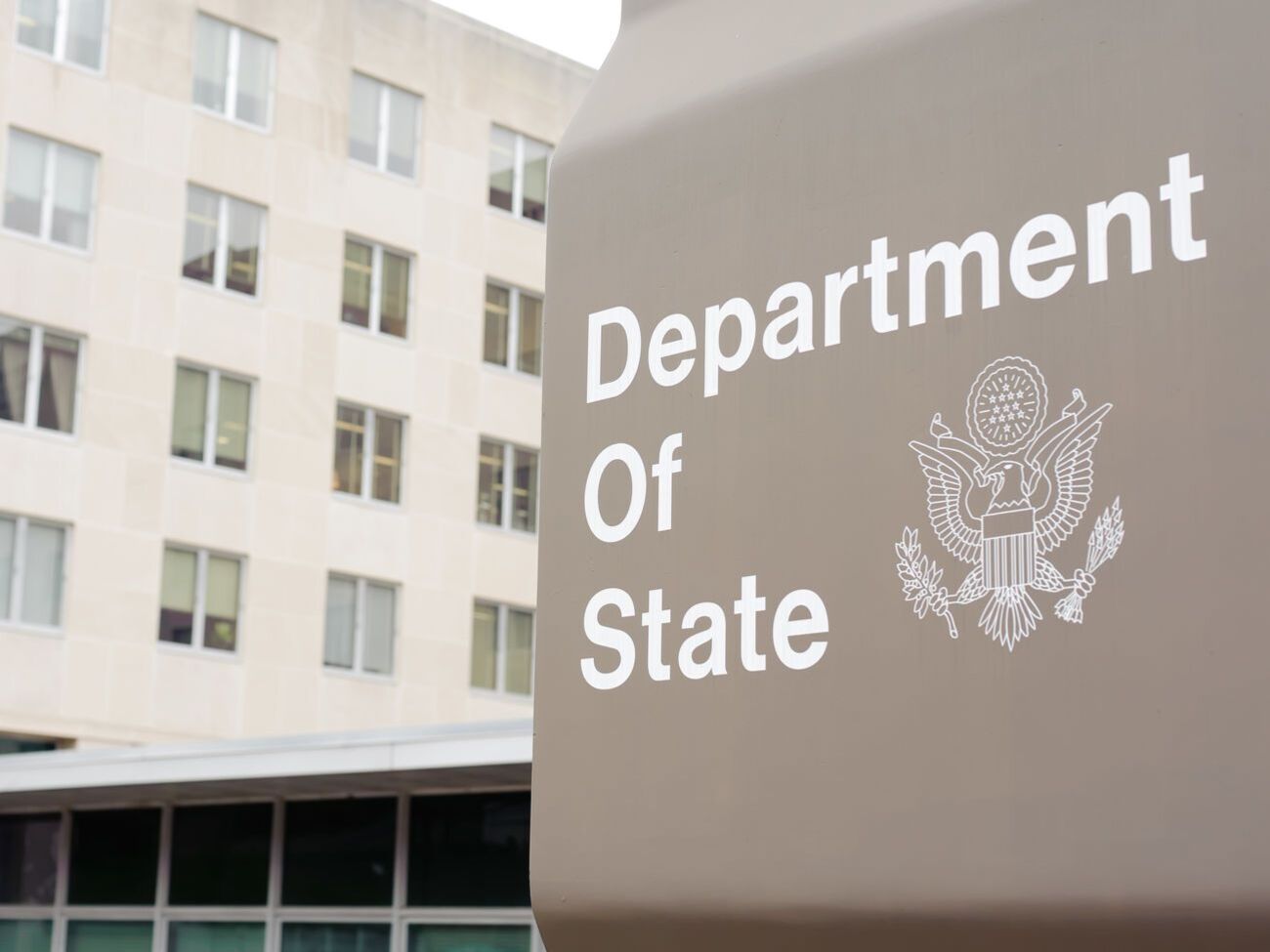 Госдепартамент США считает, что украинские власти не предпринимали адекватных мер для наказания чиновников, подозреваемых в злоупотреблениях