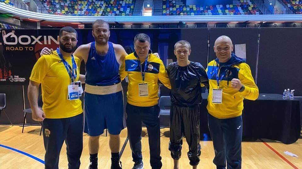Трое украинских боксеров прошли во второй этап