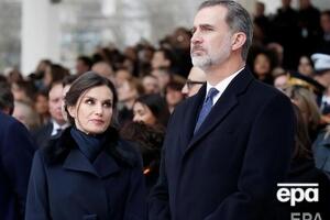 Испанский король отрекся от наследства отца