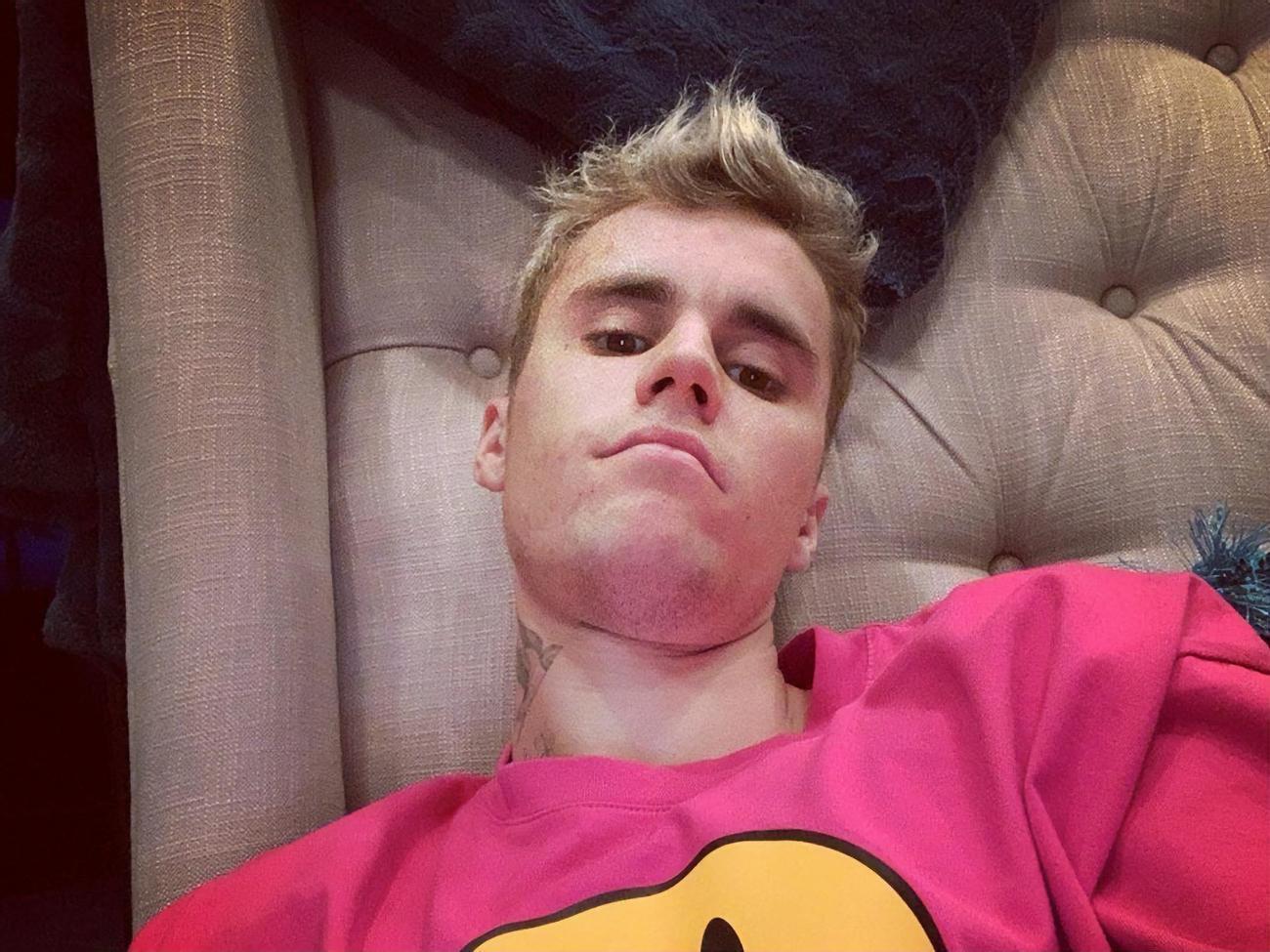 Композиция&nbsp;Second Emotion&nbsp;вошла в альбом Бибера Changes, релиз которого состоялся 14 февраля