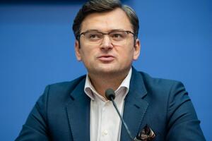 Кулеба подчеркнул, что Словакия не могла купить маски в Украине