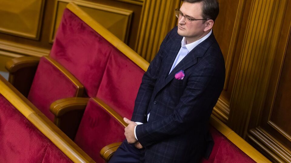 Кулеба: Спокойствие, выдержка – мы всем поможем