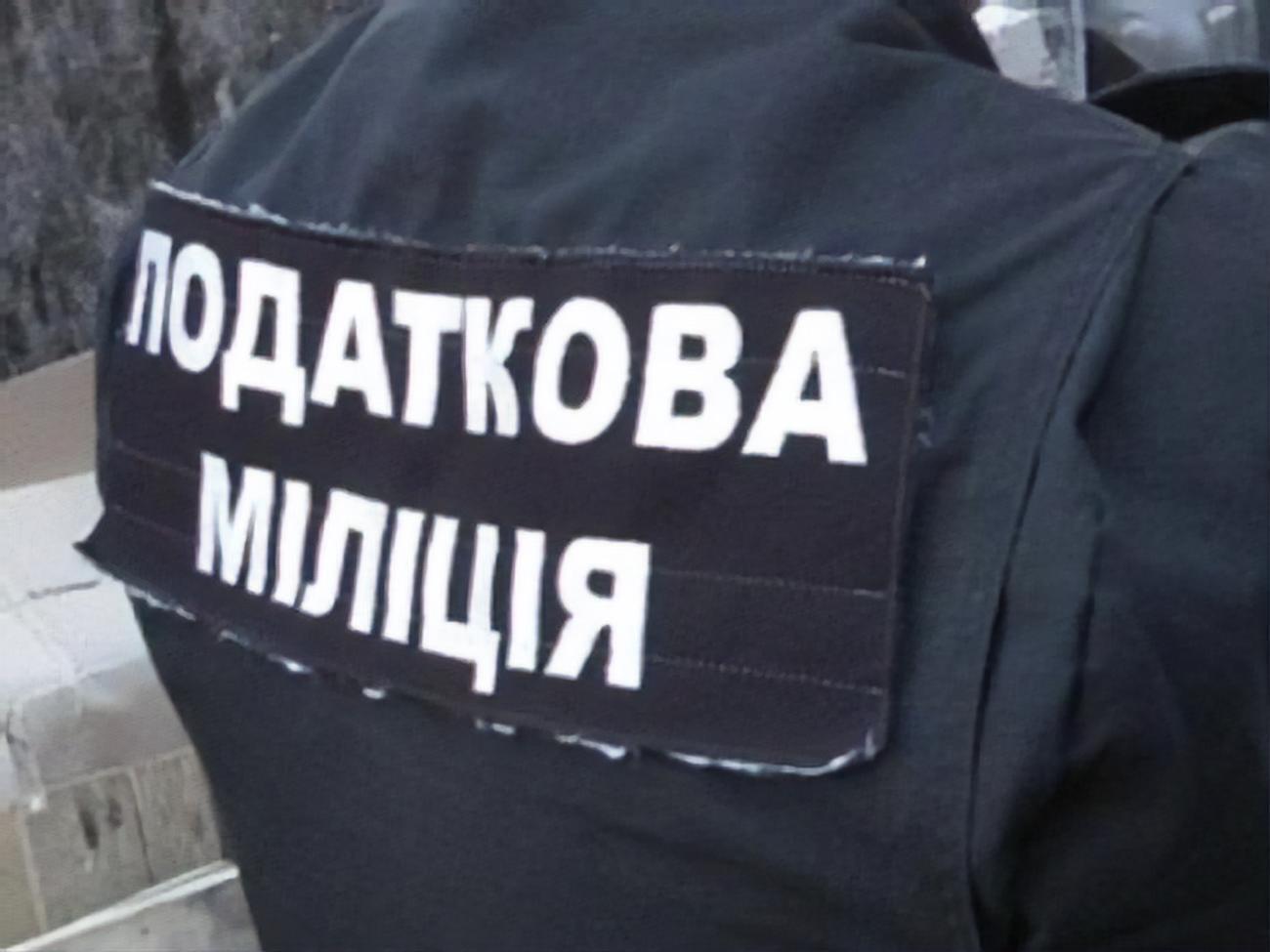 Усіх організаторів цього угруповання вже було засуджено за незаконне виготовлення алкогольних напоїв у 2016 році, розповіли в податковій