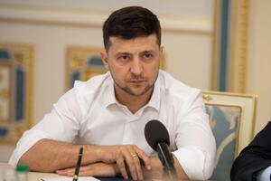 За даними ЗМІ, Зеленський сьогодні на Банковій збирає бізнесменів та депутатів