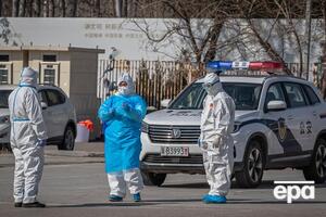 На Китай припадає приблизно половина всіх світових випадків інфікування коронавірусом і смертей від COVID-19