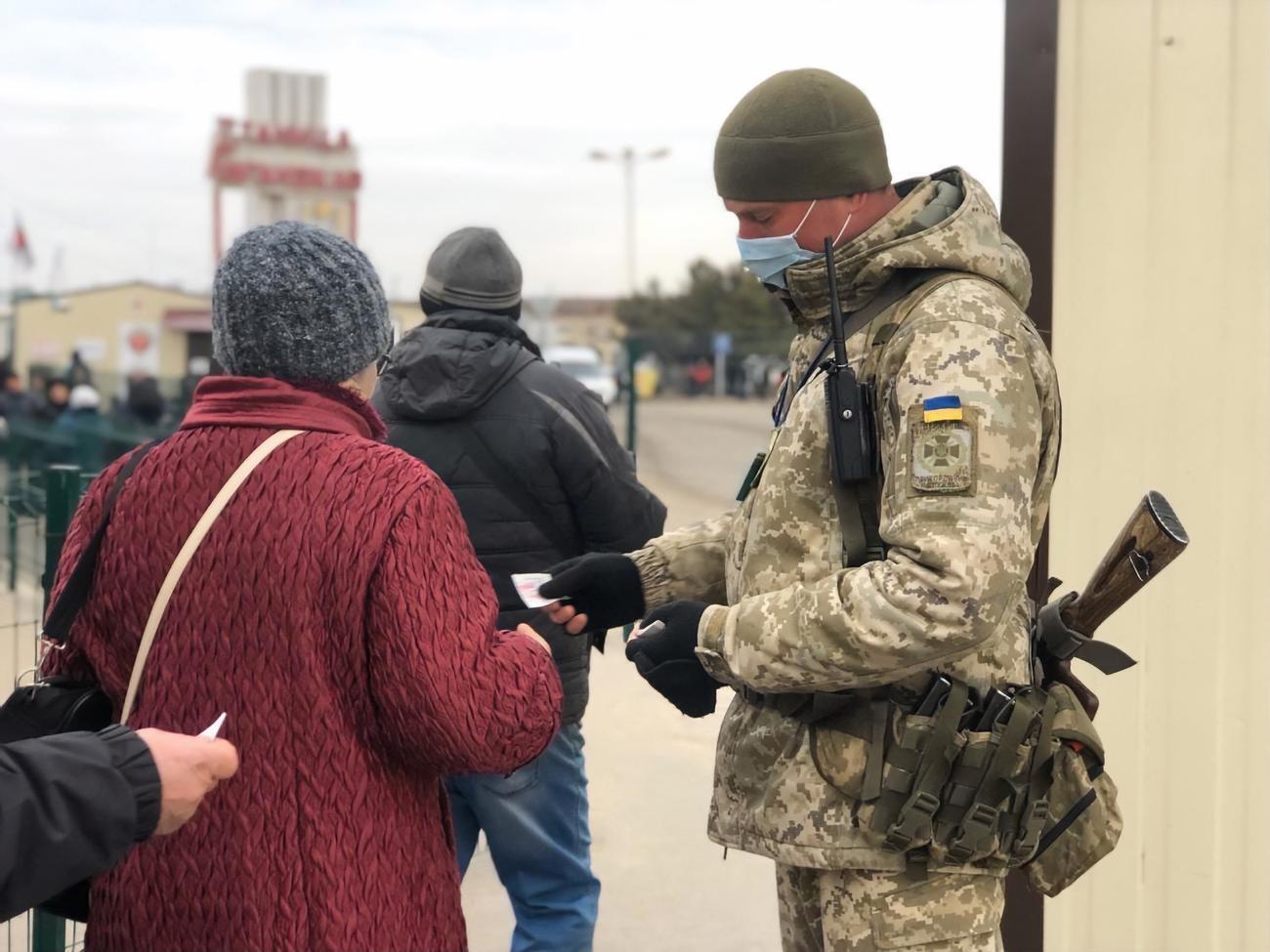 Заходів вживають із метою зупинити коронавірус