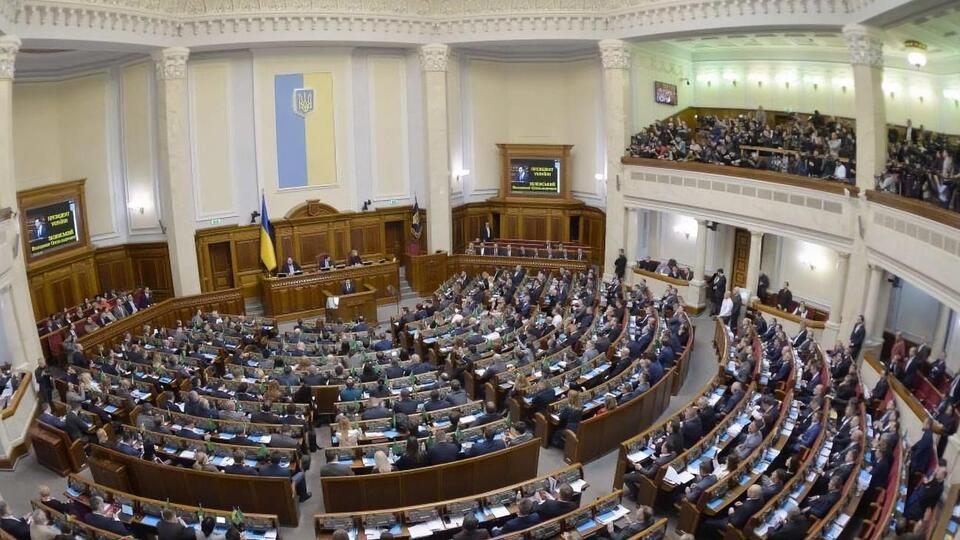 Законопроект поддержали 295 нардепов