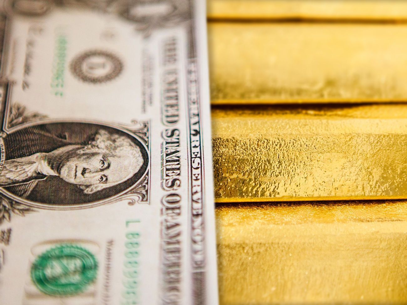 Пандемія коронавірусу може уповільнити зростання ВВП України, зазначив Чурій