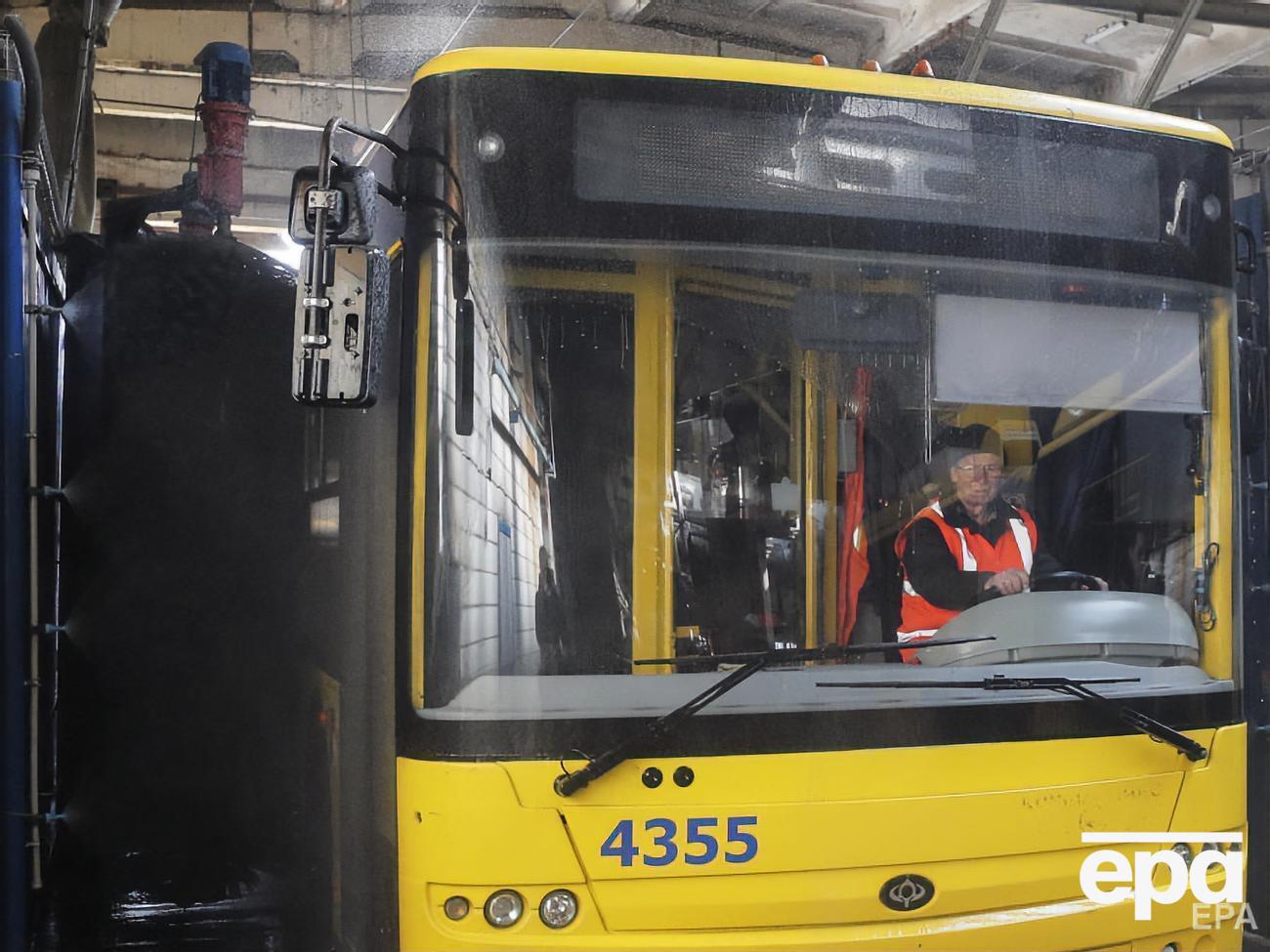 В Киеве обещают контролировать выполнение решений Кабмина, касающихся внутригородских пассажирских перевозок