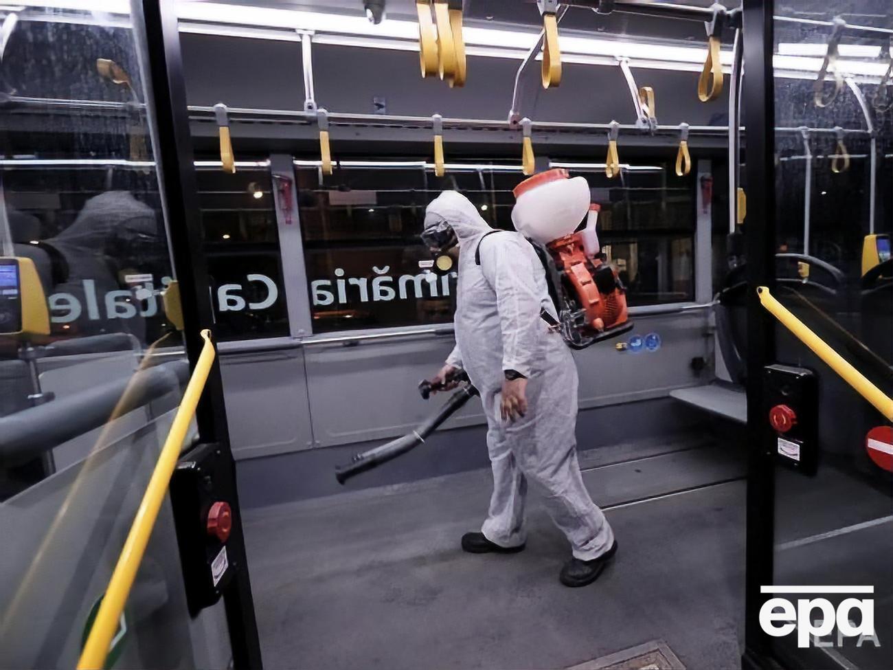 Число заболевших во всем мире приближается к 200 тысячам