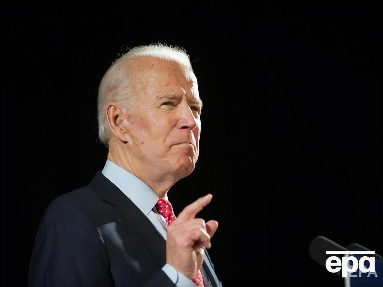 Байден становится лидером в праймериз демократов