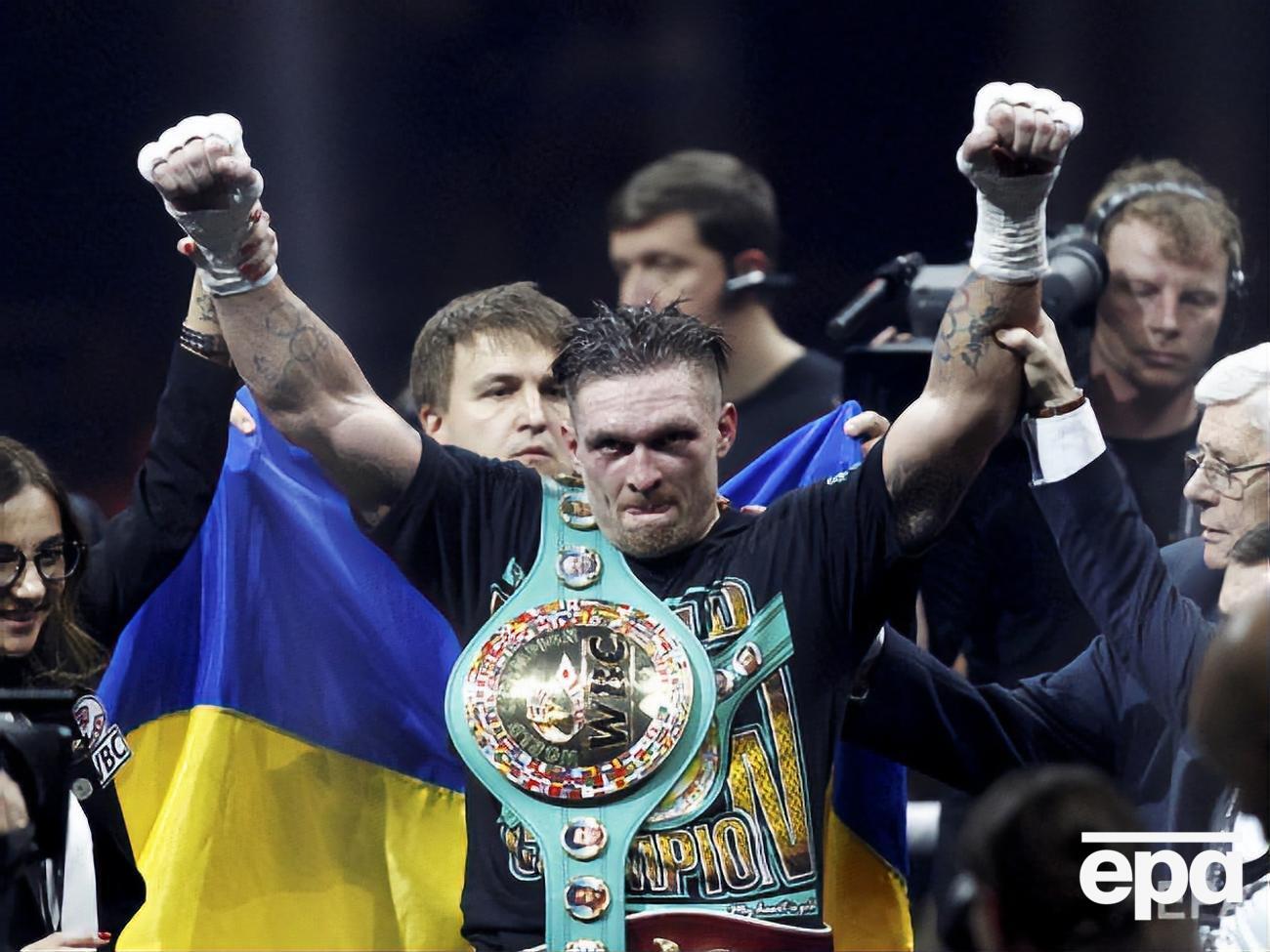 Усик: Я не особливо замислювався про вплив вірусу на бій і мої тренування