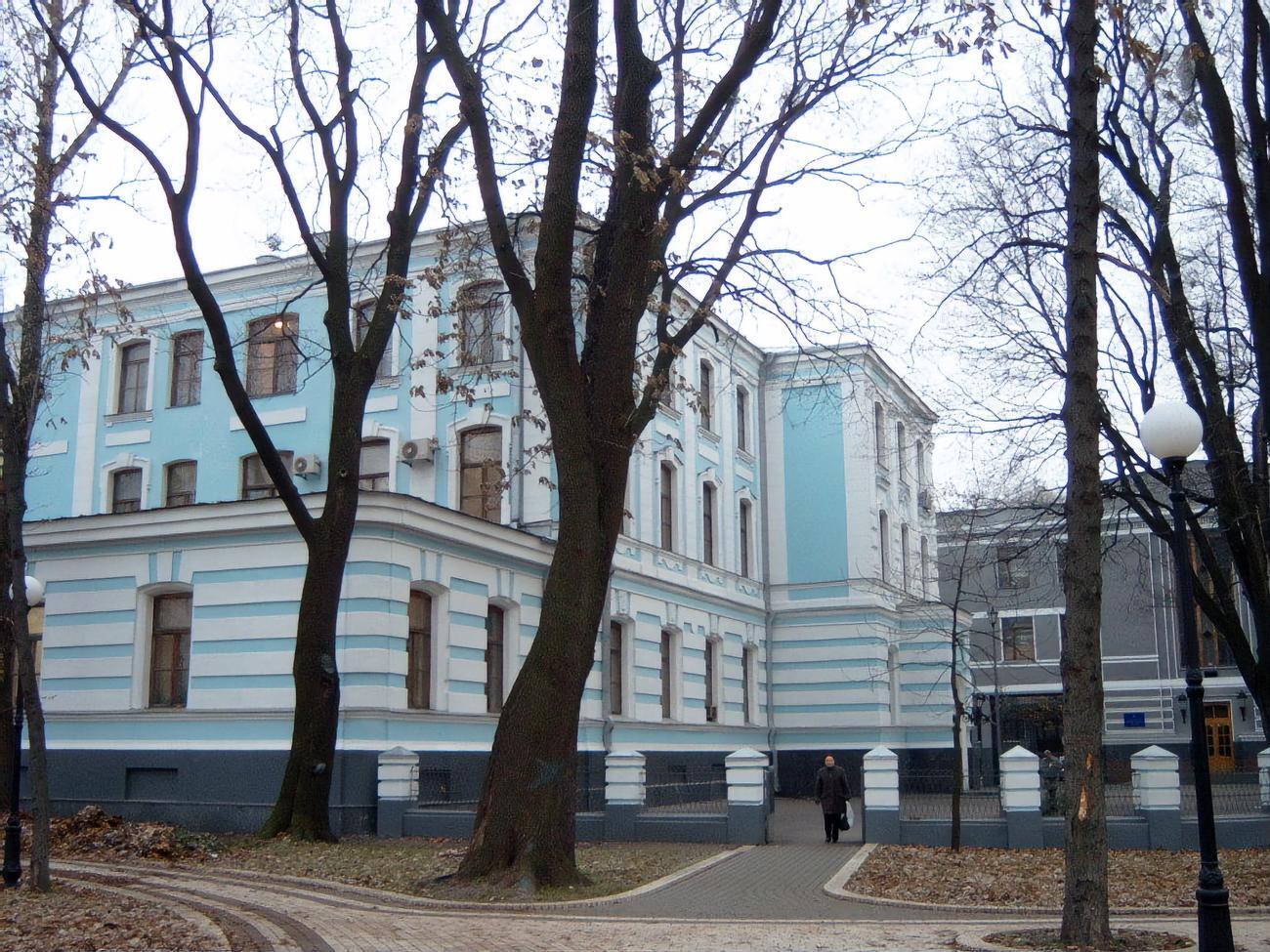 У МОЗ повідомили, що нардепу надають амбулаторне лікування в умовах самоізоляції